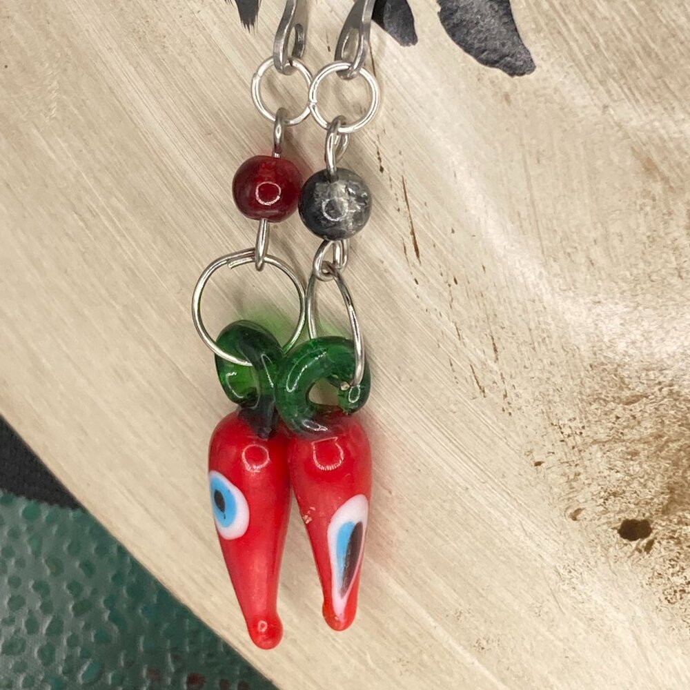 Hot B*tches Chili Pepper Earrings Red/Black Crackle Beads